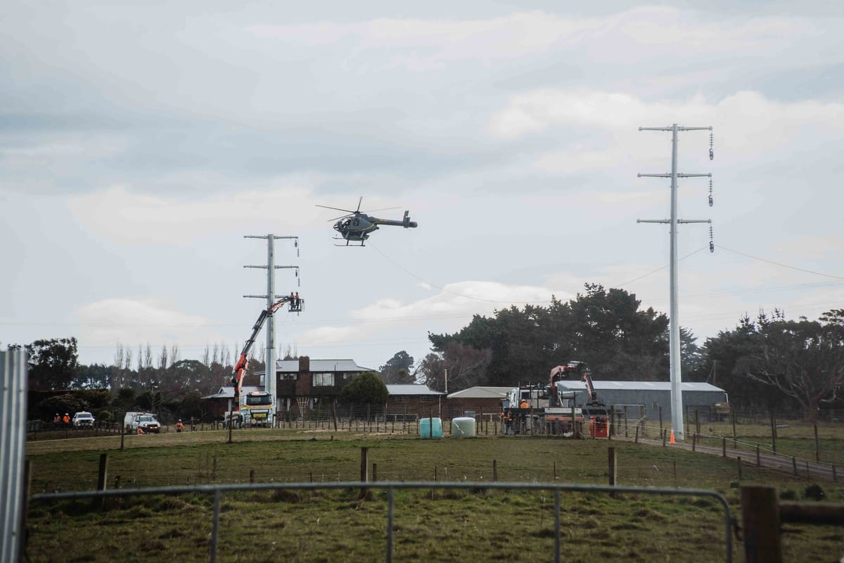 Helicopter Used To Speed Up Power Line Build