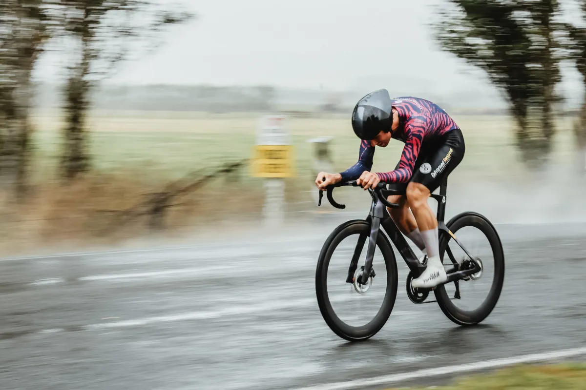 Burnett Secures Third Tour of Southland Title