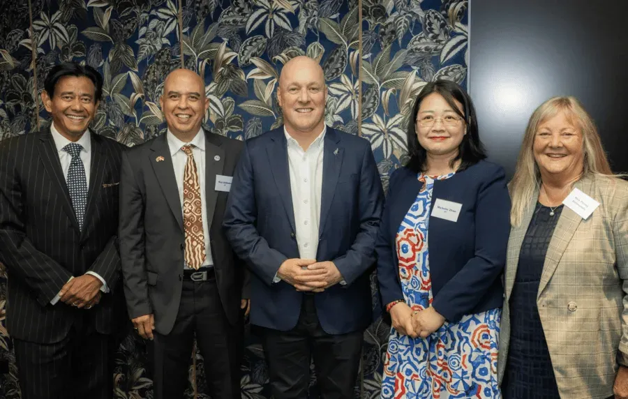 PM Backs SIT Global Growth Plan