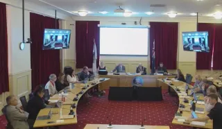 Council Reviews First Performance Report For 2025/2026