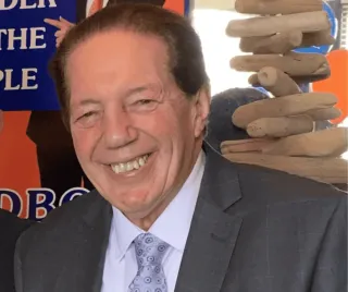 Final Tribute Set For Sir Tim Shadbolt - Public Funeral Service