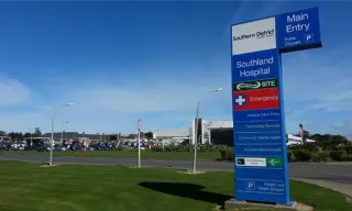 Health New Zealand Axes Hundreds of Websites, Saves $21 Million