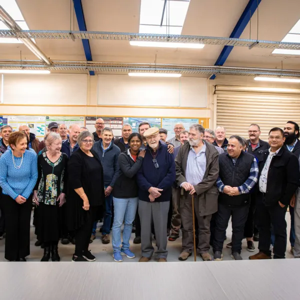 SIT Engineering Tutor Retires After 37 Years