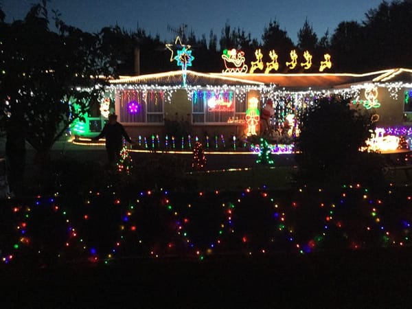 Christmas House Lights List 2014