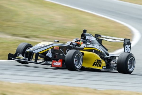 Great Weekend At Teretonga For Brendon Leitch